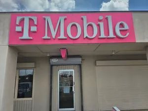 T-Mobile Valley Hi & SW Loop 410
