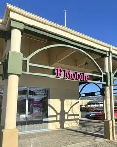 T-Mobile El Camino Real & Sneath Ln