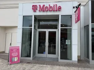 T-Mobile Fashion Valley