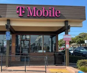 T-Mobile Garnet Ave & Dawes St