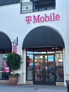 T-Mobile Pacific Highlands Ranch
