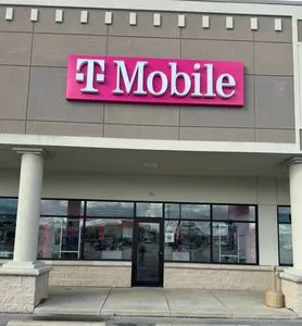 T-Mobile Milan Rd & Oh 2