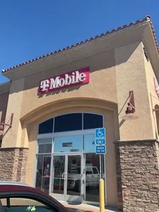 T-Mobile San Jacinto & Commonwealth