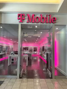 T-Mobile Hillsdale Mall