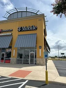 T-Mobile Fm 3009 & Four Oaks Ln