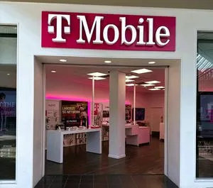 T-Mobile The Mall At Steamtown