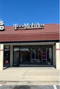 T-Mobile Addison Shopping Center