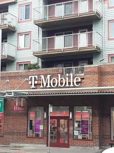 T-Mobile 45th & Stone Way