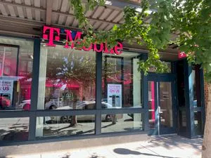 T-Mobile 1st & Mercer