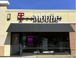 T-Mobile Plaza Center Mall