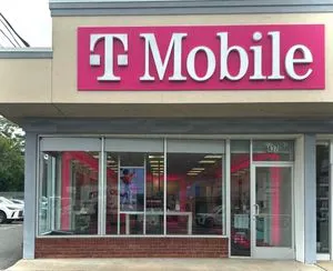 T-Mobile Broad St & White Rd
