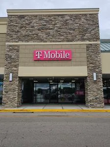 T-Mobile Michigan St & N Vandemark Rd