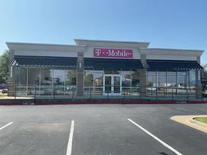 T-Mobile US Hwy 412 & N Progress Ave