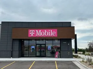 T-Mobile Minnesota & 81st