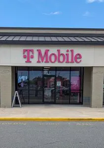 T-Mobile Benns Church & Gumwood