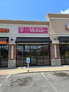 T-Mobile Sr 933 N & Cleveland