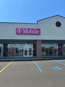 T-Mobile Phoenix & Veterans