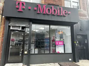 T-Mobile Rockaway & 135th