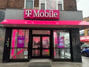 T-Mobile Liberty & 118th St