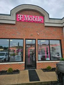 T-Mobile N Maysville Ave & W Berkley St