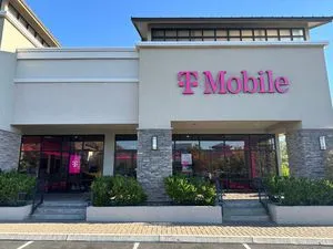 T-Mobile Disc Drive & Galleria Pkwy