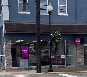 T-Mobile Spencer - Main Steet