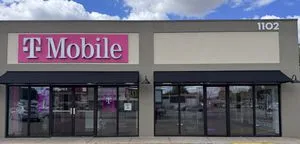 T-Mobile S Thompson & W Sunset