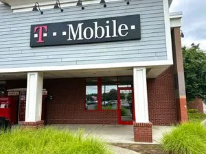 T-Mobile Springfield - Forest Park