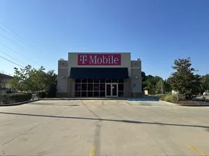 T-Mobile Hwy 12 & Louisville