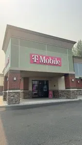 T-Mobile State & Glenwood