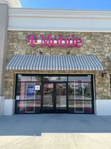 T-Mobile Shoppes at Murabella