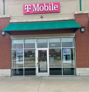 T-Mobile E Boughton & I-355