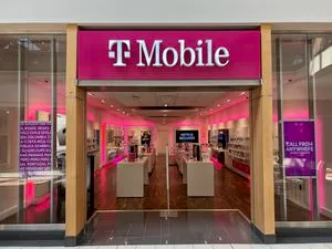 T-Mobile Dulles Town Center