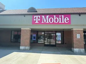 T-Mobile Hollywood Blvd & Stanton Blvd