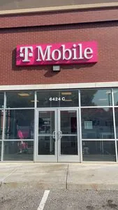 T-Mobile Chippewa St & Tamm Ave
