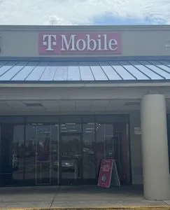 T-Mobile Apalachee Pkwy & Magnolia