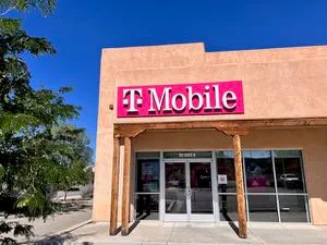 T-Mobile Herdner & Paseo Del Pueblo Sur