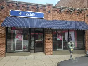 T-Mobile Broadway & Hamilton