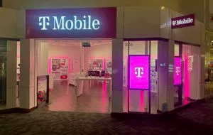 T-Mobile Arizona Mills - Entrance 2