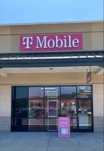 T-Mobile Trussville Crossing Plaza