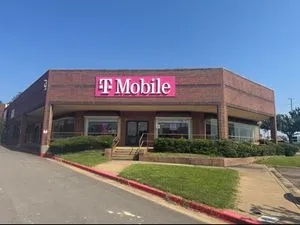 T-Mobile Troup Highway & Loop 323