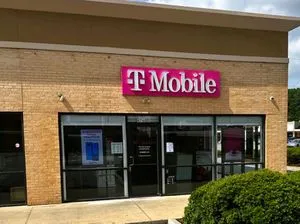 T-Mobile Jonesboro Rd & Shannon Pky S