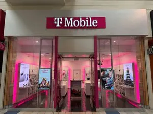 T-Mobile Pacific View Mall