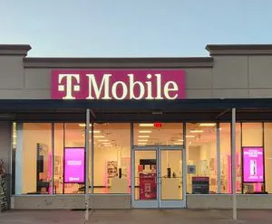 T-Mobile College & Hillcrest