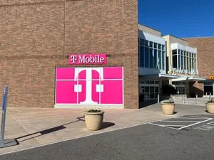 T-Mobile Lynnhaven Mall