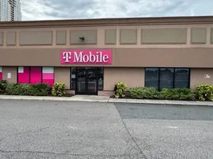 T-Mobile Virginia Beach & Independence
