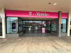 T-Mobile Wai'anae Shopping Mall