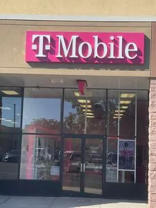 T-Mobile NJ-35 & 18th Ave