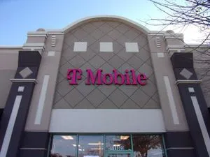 T-Mobile Causeway & Providence Lakes