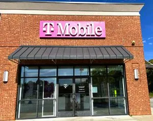 T-Mobile Booth Rd and S Davis Rd